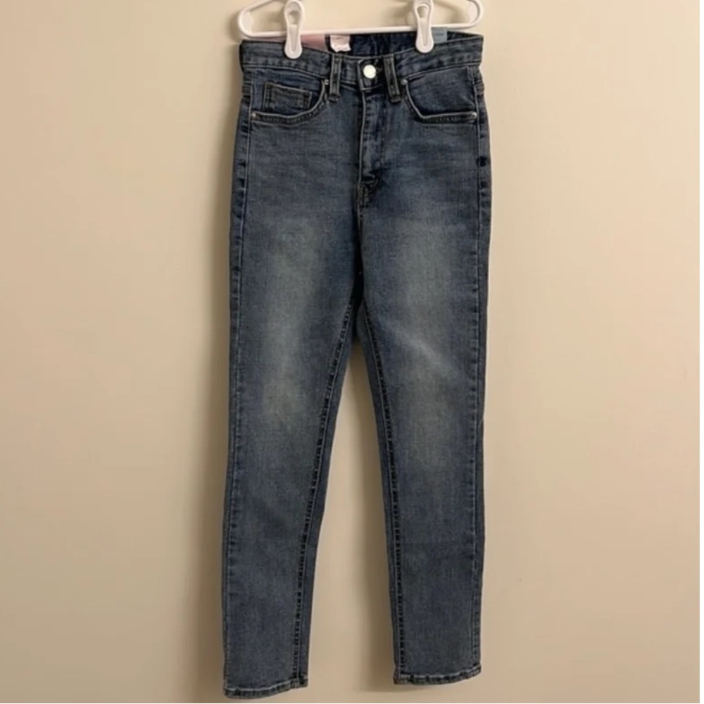NWT chug jeans size 25